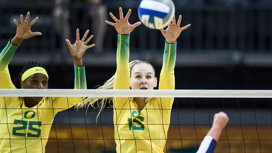 Robey, Colyer block vs UC Davis - 09.01.22