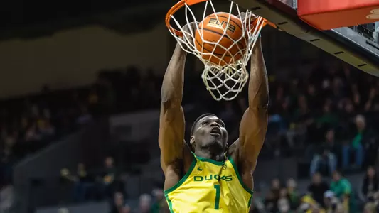 Ducks Complete Sweep Of Utes Image