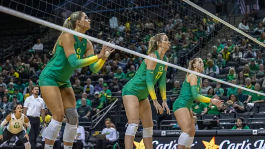 Lewis-McGhee-Colyer at the net vs Colorado