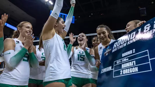 Team celebration, NCAA 2nd Round vs Hawai'i