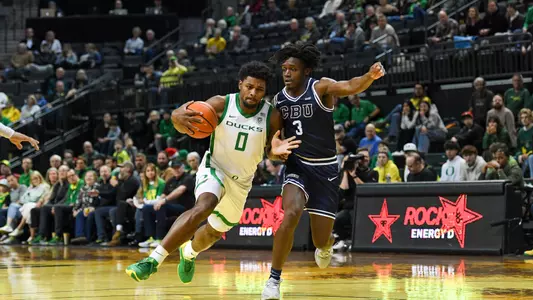 UO Men Post Third Straight Win Image