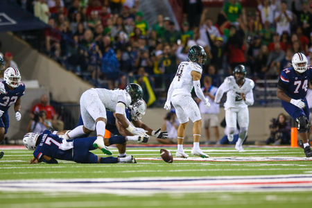 The Oregon Ducks take on the Arizona Wildcats at 6pm in Tucson, Arizona on Oct 8, 2022. (Jackson Fisk/ Eric Evans Photography)