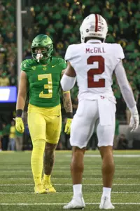 The Oregon Ducks take on the Stanford Cardinal at Autzen Stadium in Eugene, Oregon on October 1, 2022. (Jackson Fisk/ Eric Evans Photography)