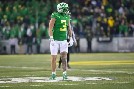 The Oregon Ducks take on then UCLA Bruins at 7:30 pm in Eugene, Oregon on Nov 19, 2022.  (Jackson Fisk / Eric Evans Photography)