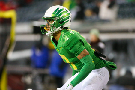 The Oregon Ducks take on then UCLA Bruins at 7:30 pm in Eugene, Oregon on Nov 19, 2022. (Jackson Fisk / Eric Evans Photography)