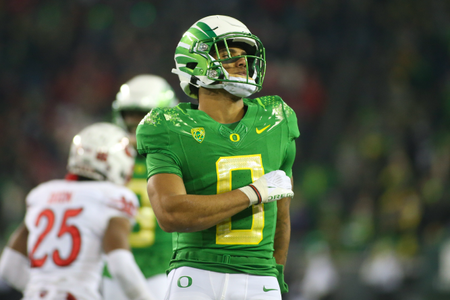 The Oregon Ducks take on then UCLA Bruins at 7:30 pm in Eugene, Oregon on Nov 19, 2022. (Jackson Fisk / Eric Evans Photography)