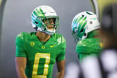 The Oregon Ducks take on then UCLA Bruins at 7:30 pm in Eugene, Oregon on Nov 19, 2022.  (Jackson Fisk / Eric Evans Photography)