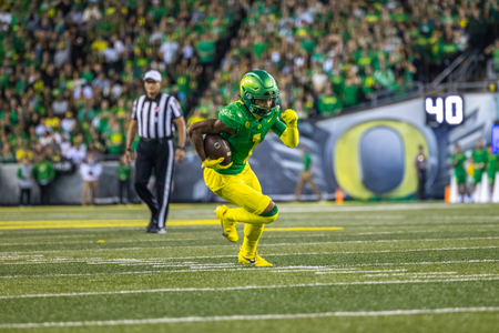 The Oregon Ducks take on the Stanford Cardinal on October 1st, 2022, at Autzen Stadium. (Molly McPherson)