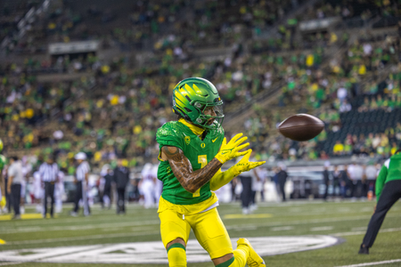The Oregon Ducks take on the Stanford Cardinal on October 1st, 2022, at Autzen Stadium. (Molly McPherson)
