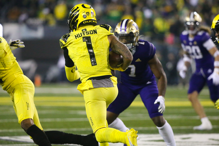 The Oregon Ducks take on the Washington Huskies at 4 pm in Eugene, Oregon on Nov 12, 2022. (Jackson Fisk/ Eric Evans Photography)