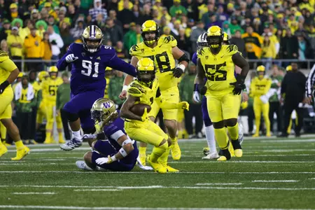 The Oregon Ducks take on the Washington Huskies at 4 pm in Eugene, Oregon on Nov 12, 2022.  (Jackson Fisk/ Eric Evans Photography)