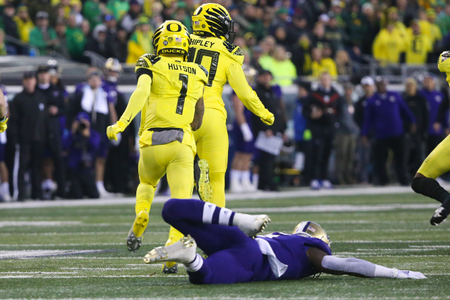 The Oregon Ducks take on the Washington Huskies at 4 pm in Eugene, Oregon on Nov 12, 2022. (Jackson Fisk/ Eric Evans Photography)