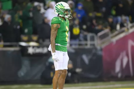The Oregon Ducks take on then UCLA Bruins at 7:30 pm in Eugene, Oregon on Nov 19, 2022.  (Jackson Fisk / Eric Evans Photography)