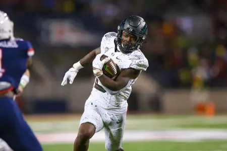 The Oregon Ducks take on the Arizona Wildcats at 6pm in Tucson, Arizona on Oct 8, 2022. (Jackson Fisk/ Eric Evans Photography)