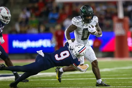 The Oregon Ducks take on the Arizona Wildcats at 6pm in Tucson, Arizona on Oct 8, 2022. (Jackson Fisk/ Eric Evans Photography)