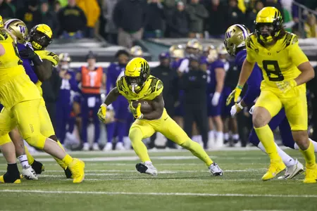 The Oregon Ducks take on the Washington Huskies at 4 pm in Eugene, Oregon on Nov 12, 2022.  (Jackson Fisk/ Eric Evans Photography)