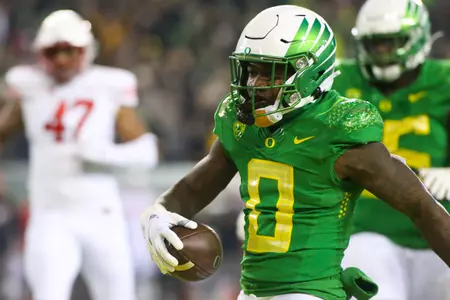 The Oregon Ducks take on then UCLA Bruins at 7:30 pm in Eugene, Oregon on Nov 19, 2022.  (Jackson Fisk / Eric Evans Photography)