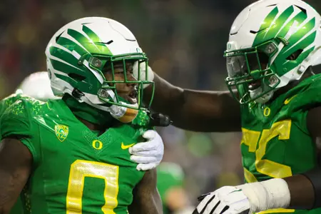 The Oregon Ducks take on then UCLA Bruins at 7:30 pm in Eugene, Oregon on Nov 19, 2022.  (Jackson Fisk / Eric Evans Photography)