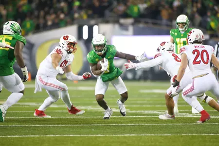 The Oregon Ducks take on then UCLA Bruins at 7:30 pm in Eugene, Oregon on Nov 19, 2022.  (Jackson Fisk / Eric Evans Photography)