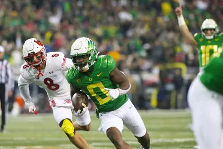 The Oregon Ducks take on then UCLA Bruins at 7:30 pm in Eugene, Oregon on Nov 19, 2022.  (Jackson Fisk / Eric Evans Photography)