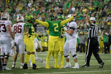 The Oregon Ducks take on the Stanford Cardinal at Autzen Stadium in Eugene, Oregon on October 1, 2022 (Isaac Wasserman/ Eric Evans Photography)