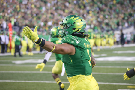 The Oregon Ducks take on the Stanford Cardinal at Autzen Stadium in Eugene, Oregon on October 1, 2022. (Jackson Fisk/ Eric Evans Photography)