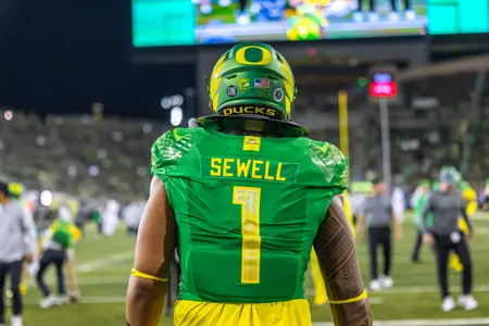The Oregon Ducks take on the Stanford Cardinal on October 1st, 2022, at Autzen Stadium. (Molly McPherson)