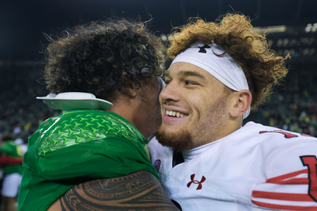The Oregon Ducks take on the Utah Utes at Autzen Stadium in Eugene, Oregon on November 19, 2022 (Isaac Wasserman/ Eric Evans Photography)