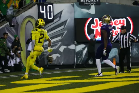 The Oregon Ducks take on the Washington Huskies at 4 pm in Eugene, Oregon on Nov 12, 2022.  (Jackson Fisk/ Eric Evans Photography)