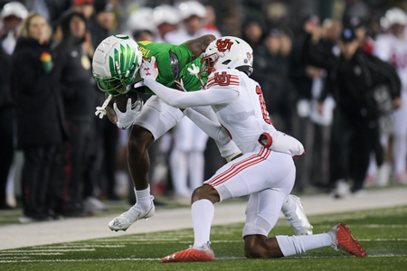 The Oregon Ducks take on the Utah Utes at Autzen Stadium in Eugene, Oregon on November 19, 2022 (Isaac Wasserman/ Eric Evans Photography)