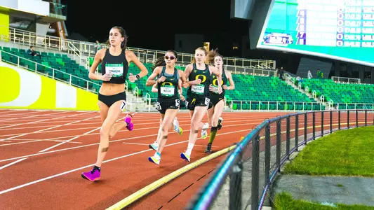 McClain, Thompson at 10K, Oregon Preview - March 17