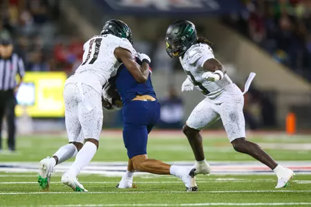 The Oregon Ducks take on the Arizona Wildcats at 6pm in Tucson, Arizona on Oct 8, 2022. (Jackson Fisk/ Eric Evans Photography)