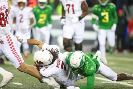 The Oregon Ducks take on then UCLA Bruins at 7:30 pm in Eugene, Oregon on Nov 19, 2022.  (Jackson Fisk / Eric Evans Photography)
