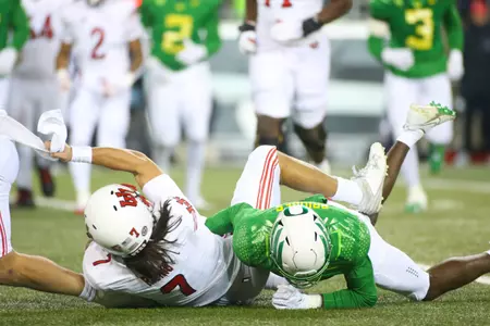 The Oregon Ducks take on then UCLA Bruins at 7:30 pm in Eugene, Oregon on Nov 19, 2022.  (Jackson Fisk / Eric Evans Photography)