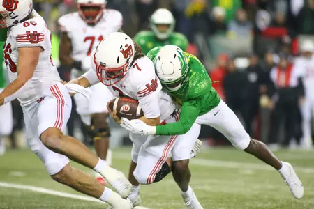 The Oregon Ducks take on then UCLA Bruins at 7:30 pm in Eugene, Oregon on Nov 19, 2022.  (Jackson Fisk / Eric Evans Photography)
