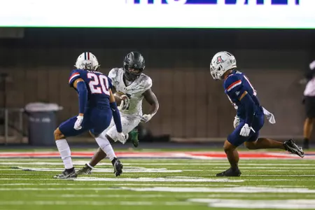 The Oregon Ducks take on the Arizona Wildcats at 6pm in Tucson, Arizona on Oct 8, 2022. (Jackson Fisk/ Eric Evans Photography)