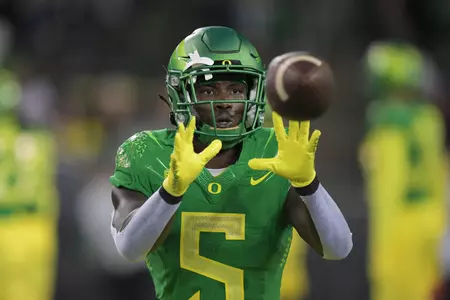 The Oregon Ducks take on the Stanford Cardinal at Autzen Stadium in Eugene, Oregon on October 1, 2022 (Isaac Wasserman/ Eric Evans Photography)