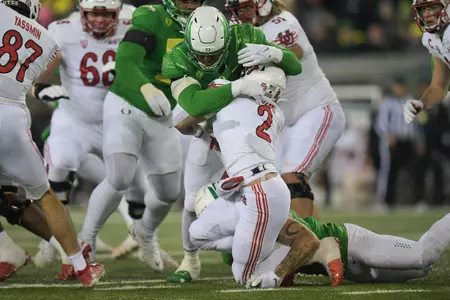 The Oregon Ducks take on the Utah Utes at Autzen Stadium in Eugene, Oregon on November 19, 2022 (Isaac Wasserman/ Eric Evans Photography)