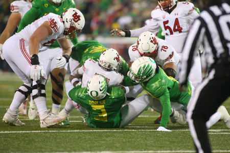 The Oregon Ducks take on then UCLA Bruins at 7:30 pm in Eugene, Oregon on Nov 19, 2022. (Jackson Fisk / Eric Evans Photography)