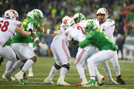 The Oregon Ducks take on then UCLA Bruins at 7:30 pm in Eugene, Oregon on Nov 19, 2022. (Jackson Fisk / Eric Evans Photography)