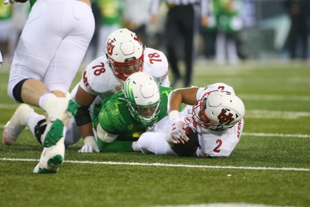 The Oregon Ducks take on then UCLA Bruins at 7:30 pm in Eugene, Oregon on Nov 19, 2022. (Jackson Fisk / Eric Evans Photography)