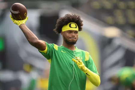 The Oregon Ducks take on the Eastern Washington Eagles at Autzen Stadium in Eugene, Oregon on September 10, 2022 (Isaac Wasserman/ Eric Evans Photography)