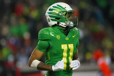 The Oregon Ducks take on then UCLA Bruins at 7:30 pm in Eugene, Oregon on Nov 19, 2022.  (Jackson Fisk / Eric Evans Photography)