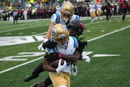 The Oregon Ducks take on the Ucla Bruins at 12:30pm in Eugene, Oregon on Oct 22, 2022. (Jackson Fisk/ Eric Evans Photography)