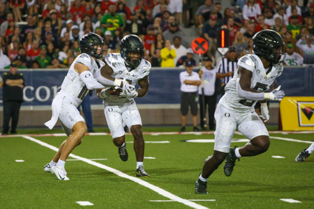 The Oregon Ducks take on the Arizona Wildcats at 6pm in Tucson, Arizona on Oct 8, 2022. (Jackson Fisk/ Eric Evans Photography)