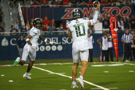 The Oregon Ducks take on the Arizona Wildcats at 6pm in Tucson, Arizona on Oct 8, 2022. (Jackson Fisk/ Eric Evans Photography)