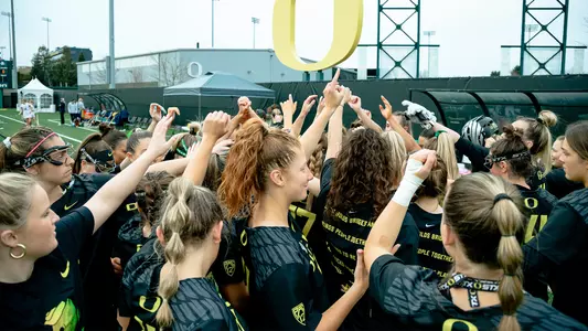 Team Huddle vs. Cal ('23)
