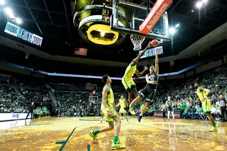 The Oregon Ducks take on the Washington State Cougars at Matthew Knight Arena in Eugene, Oregon on December 1, 2022 (Isaac Wasserman/ Eric Evans Photography)