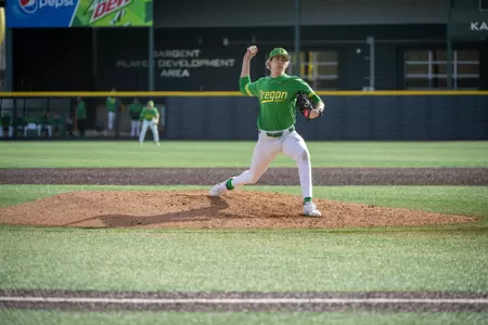 February 19, 2023: Xavier @ UO.  Photo: Deborah Mundorff, Well, Shoot! Photography