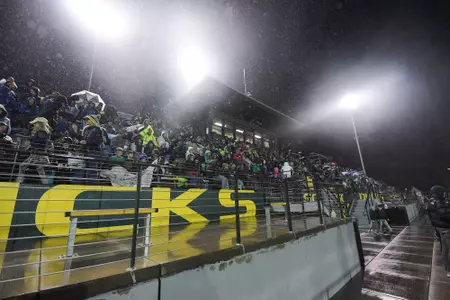 The Oregon Ducks take on the Oregon State Beavers at Papé Field in Eugene, Oregon on November 4, 2022 (Isaac Wasserman/ Eric Evans Photography)